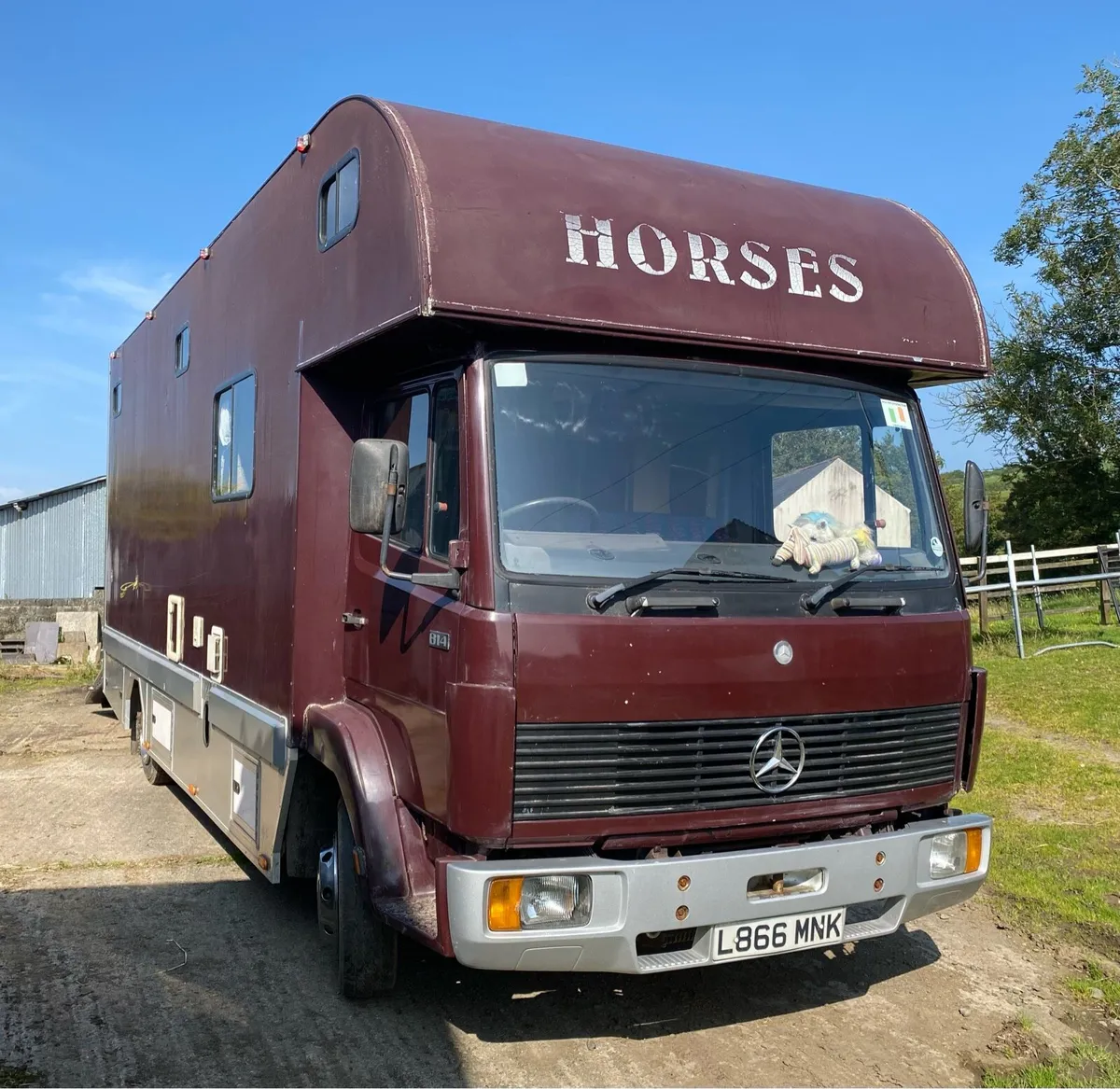 Horse lorry - Image 1