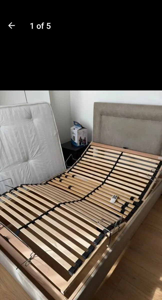 Electric/adjustable bed - Image 1