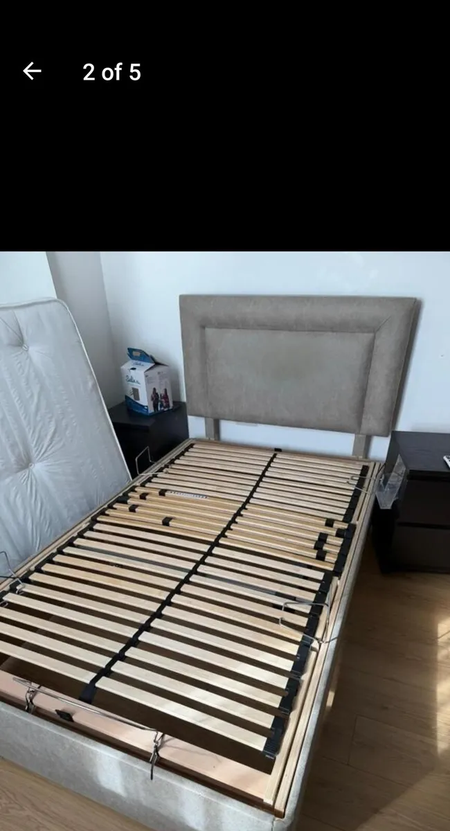 Electric/adjustable bed - Image 3