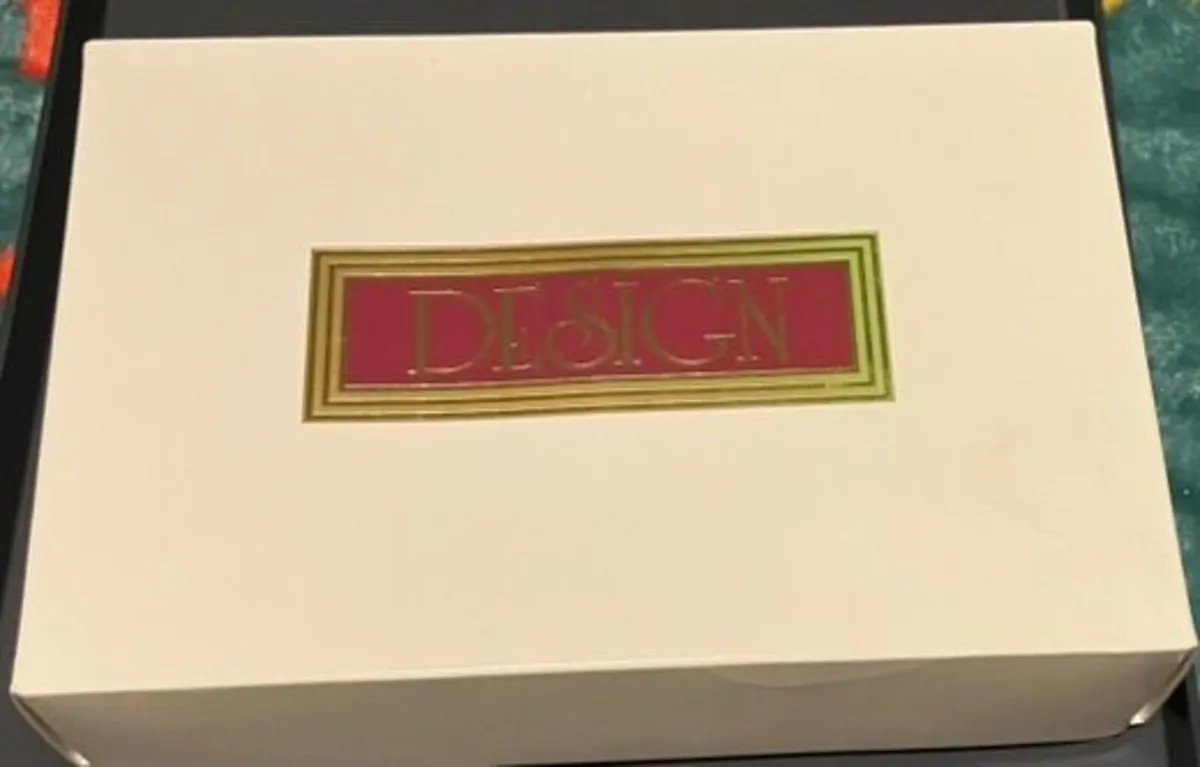 Perfume Set - Image 1