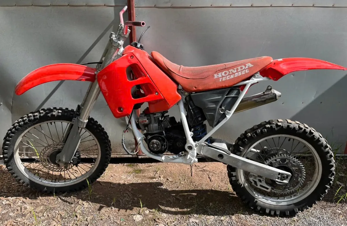 WANTED Old Honda Motocross bikes steel frame only - Image 1