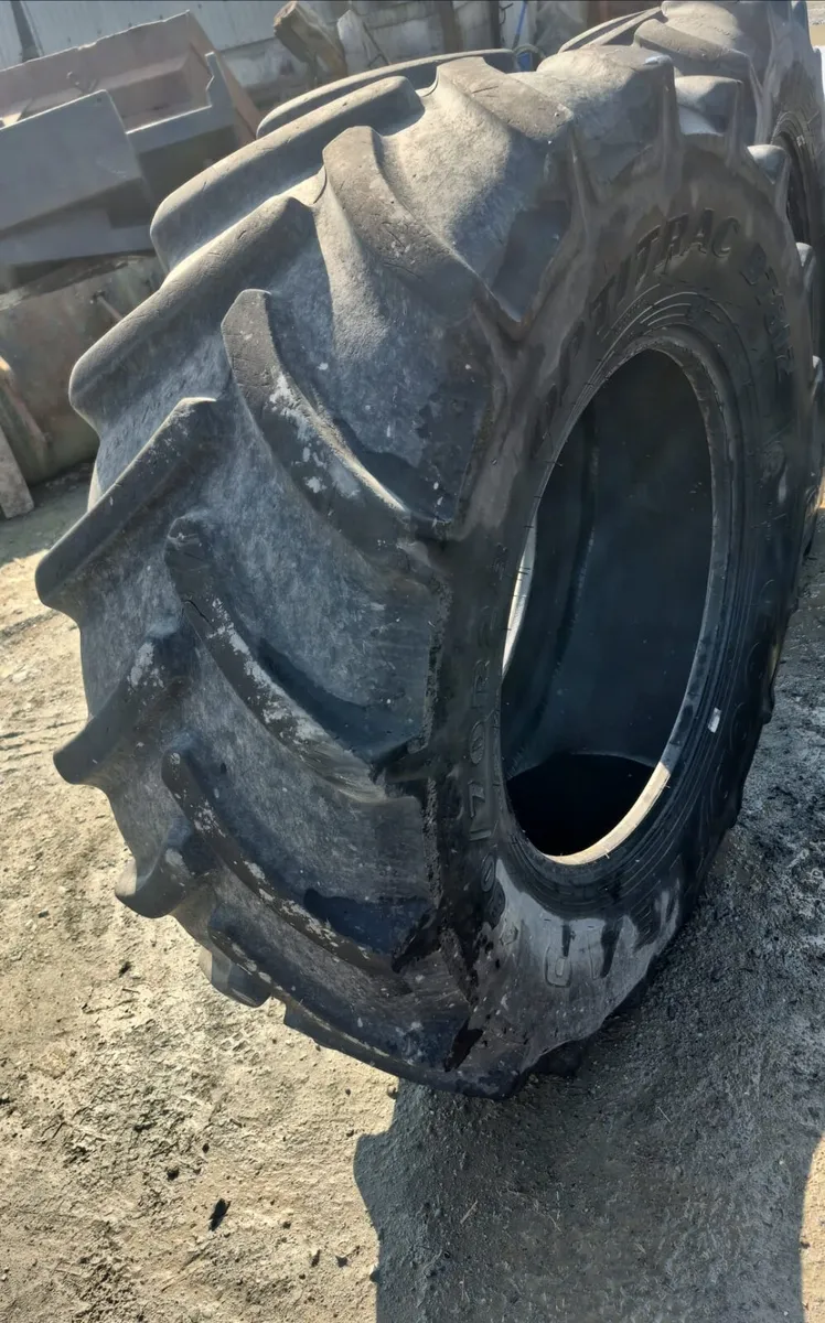 Goodyear 480 70 R28 tyres - Image 1
