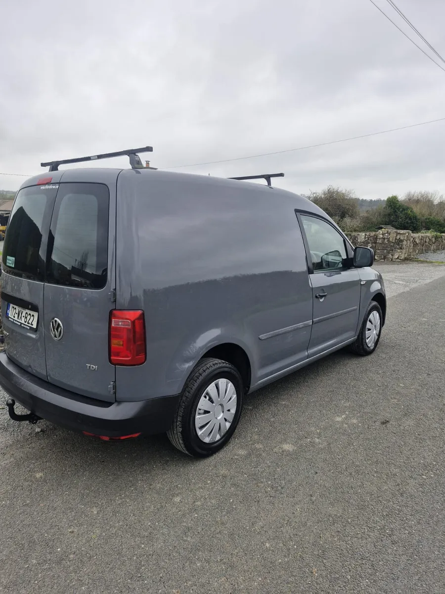 Volkswagen Caddy 2017 1.6 tdi - Image 3