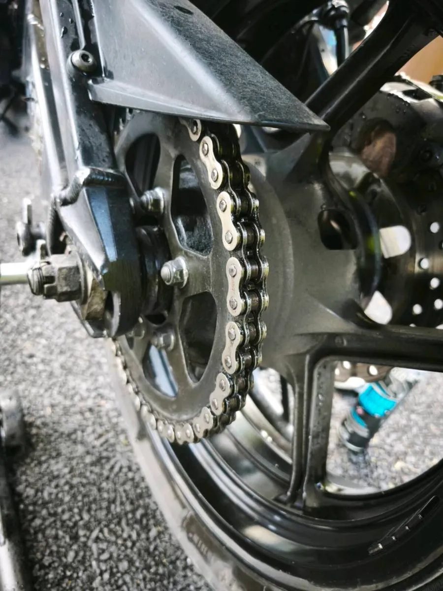 Kawasaki Versys 650 GT - Image 4