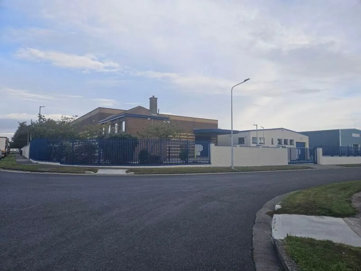 Paint Exterior - Image 2