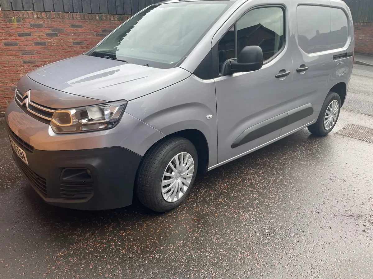 2020 Citroen Berlingo 1.5 Diesel 3 seats - Image 1