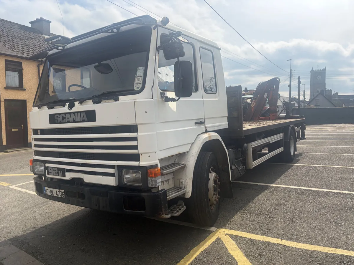 Scania 82M with Crane - Image 3