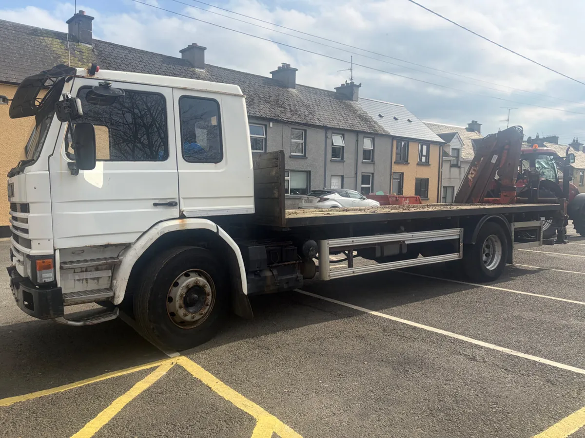 Scania 82M with Crane - Image 4