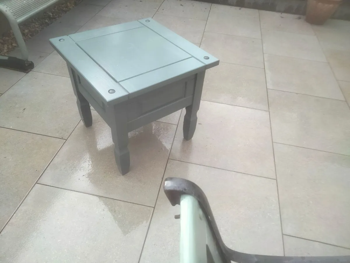 Small Table - Image 2
