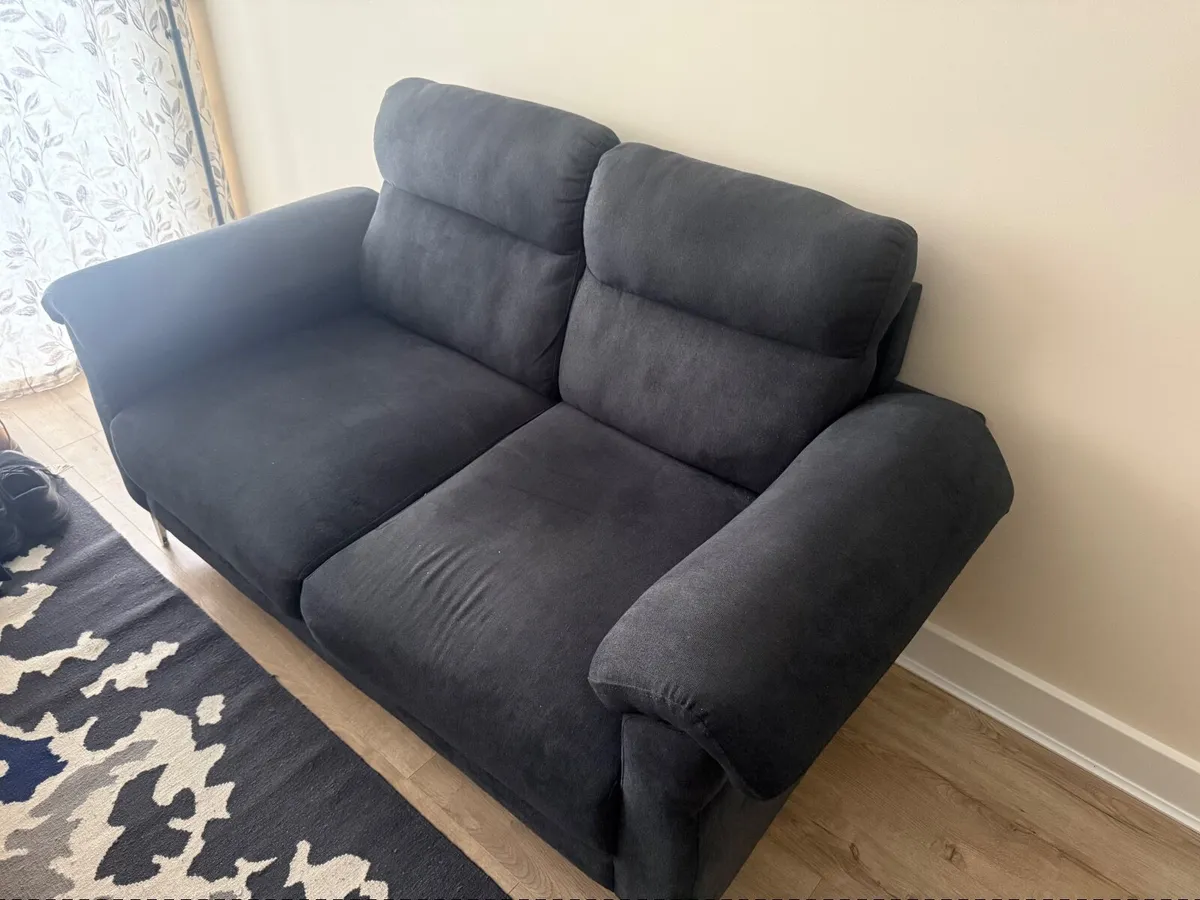 2 seater sofa Roxanne (PRICE REDUCED) - Image 2
