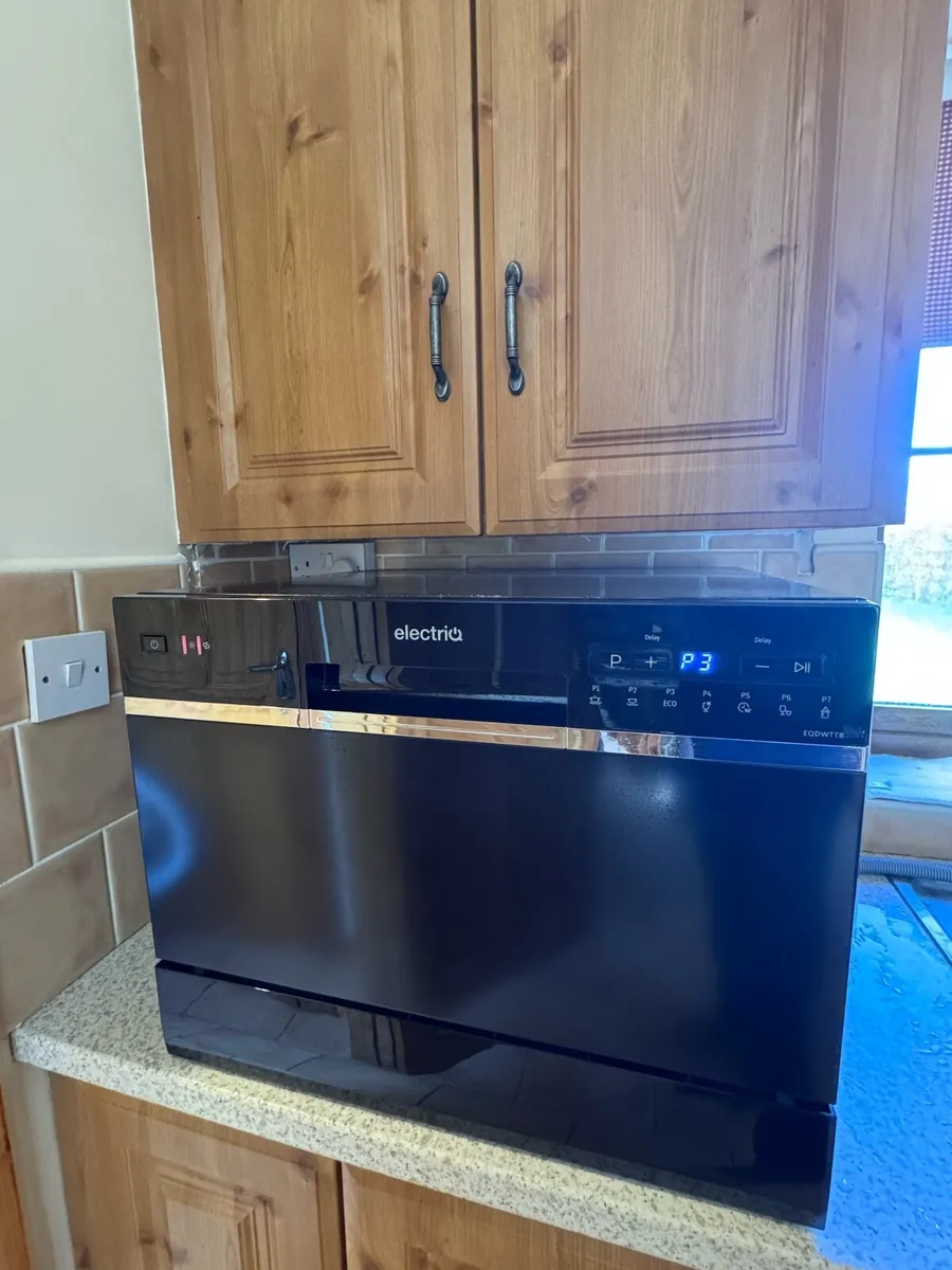 electriQ EQDWTTB Tabletop Dishwasher - Image 1