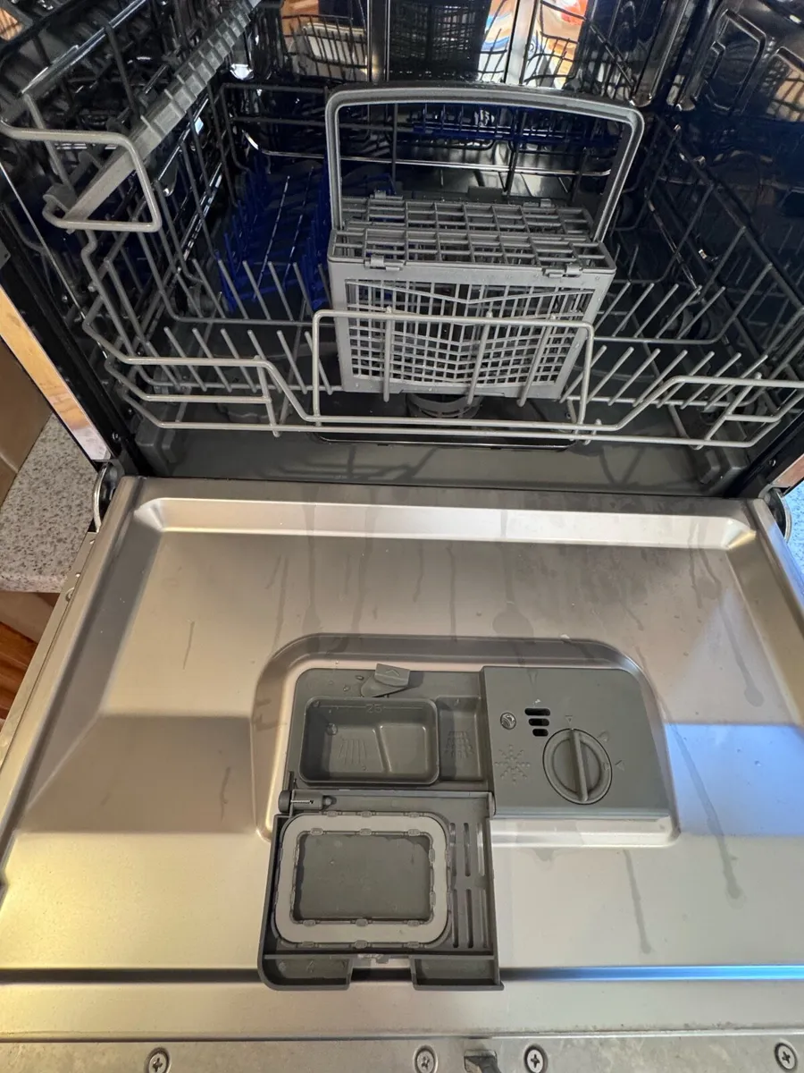 electriQ EQDWTTB Tabletop Dishwasher - Image 3