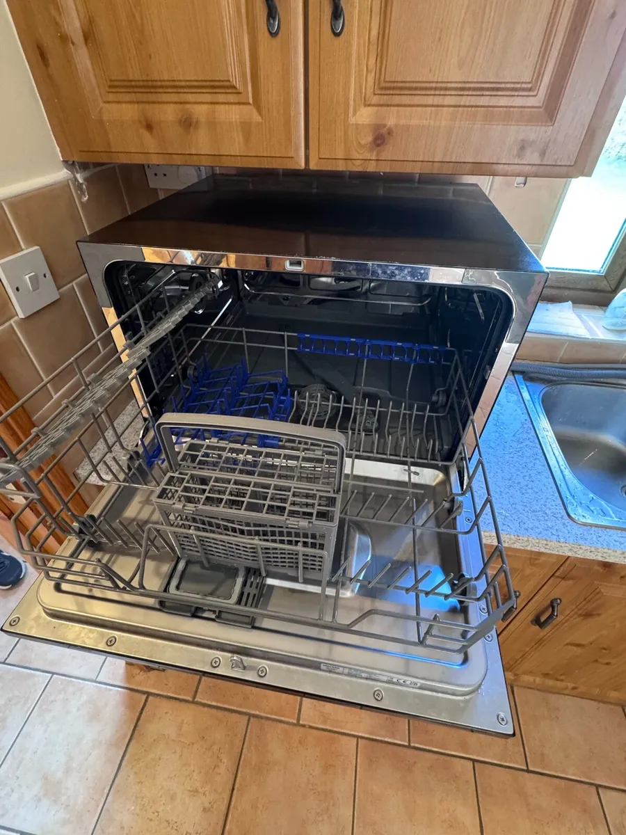 electriQ EQDWTTB Tabletop Dishwasher - Image 4