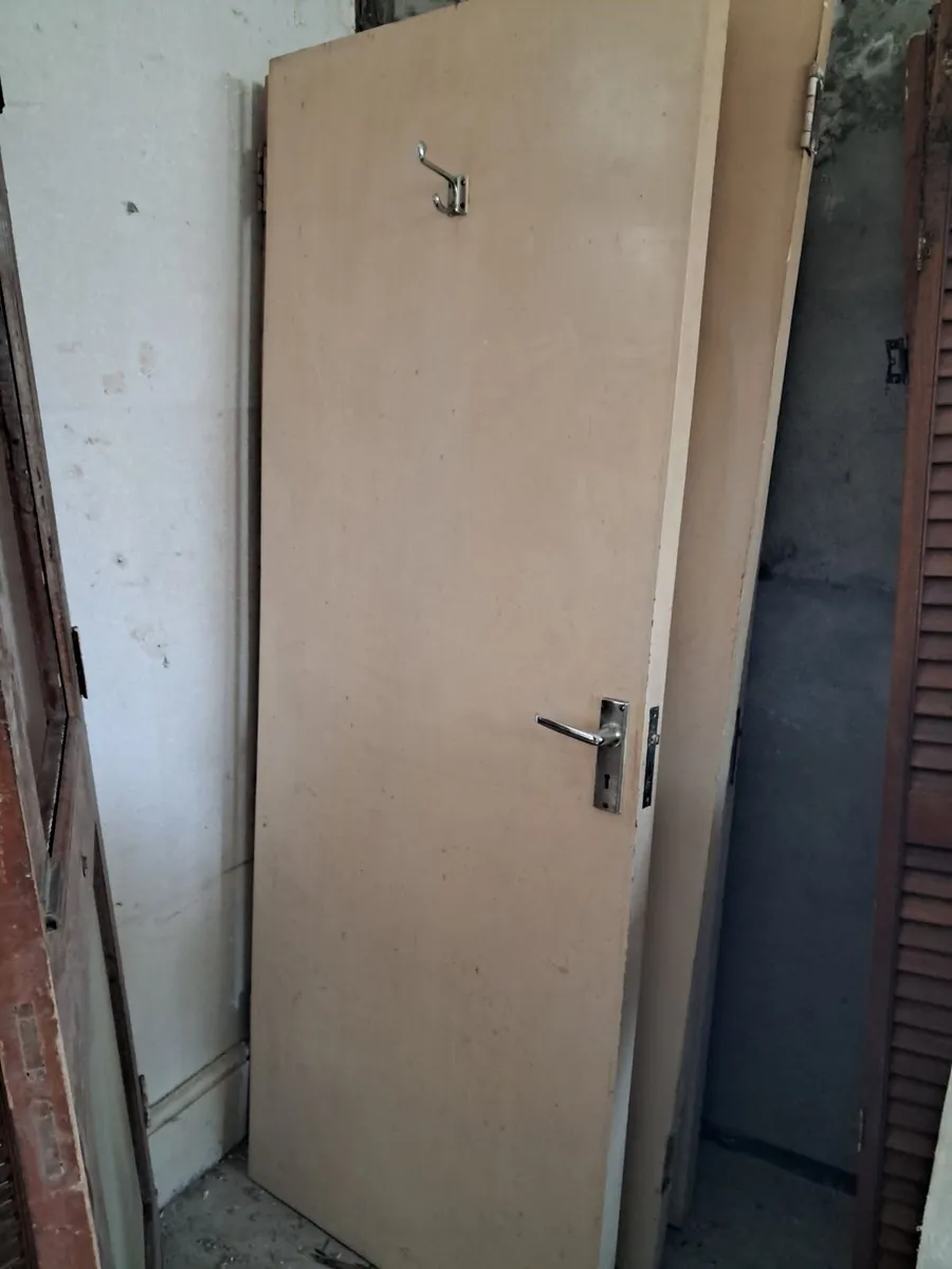 doors and windows - Image 3