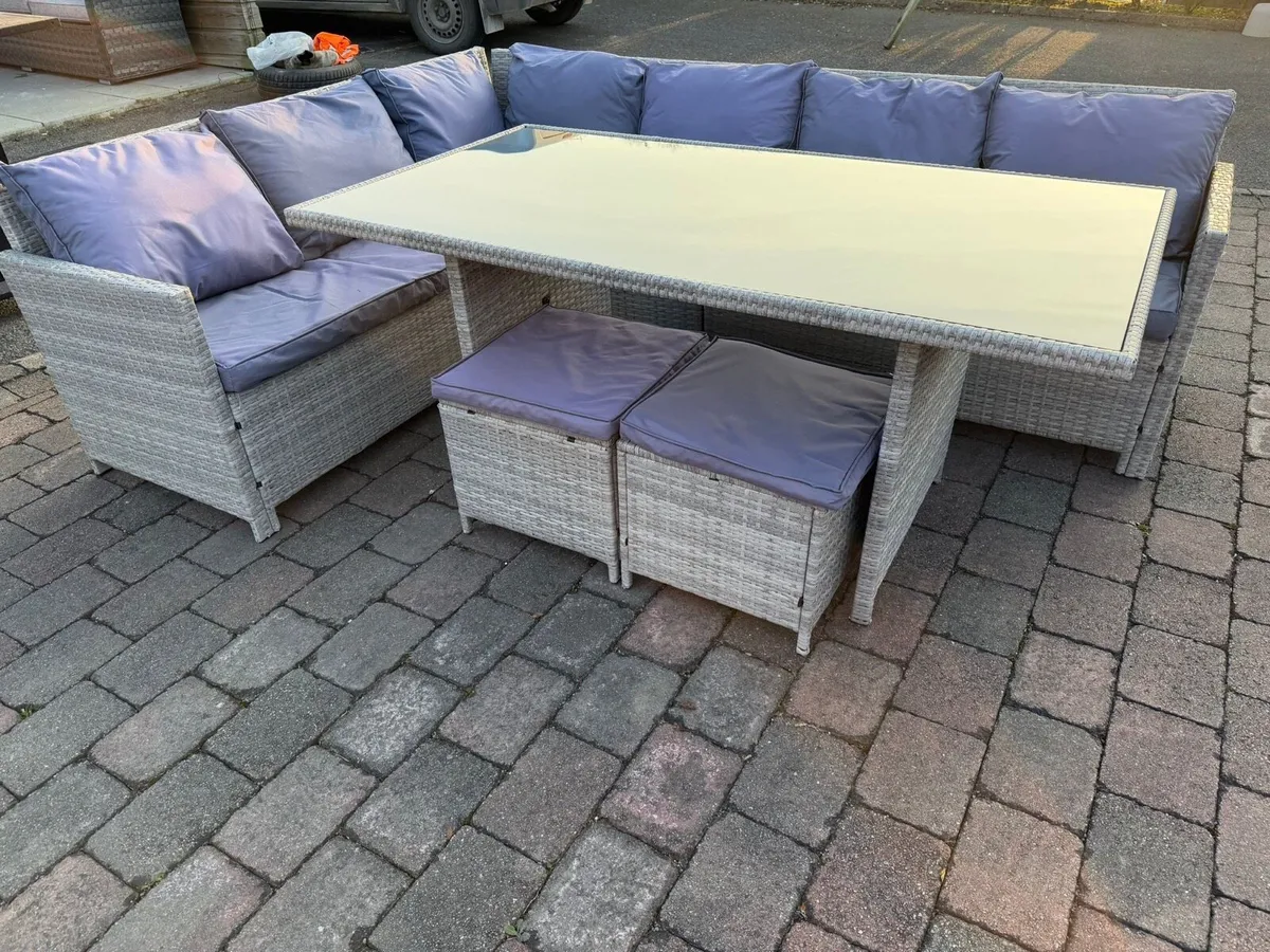 Garden furniture - Image 2