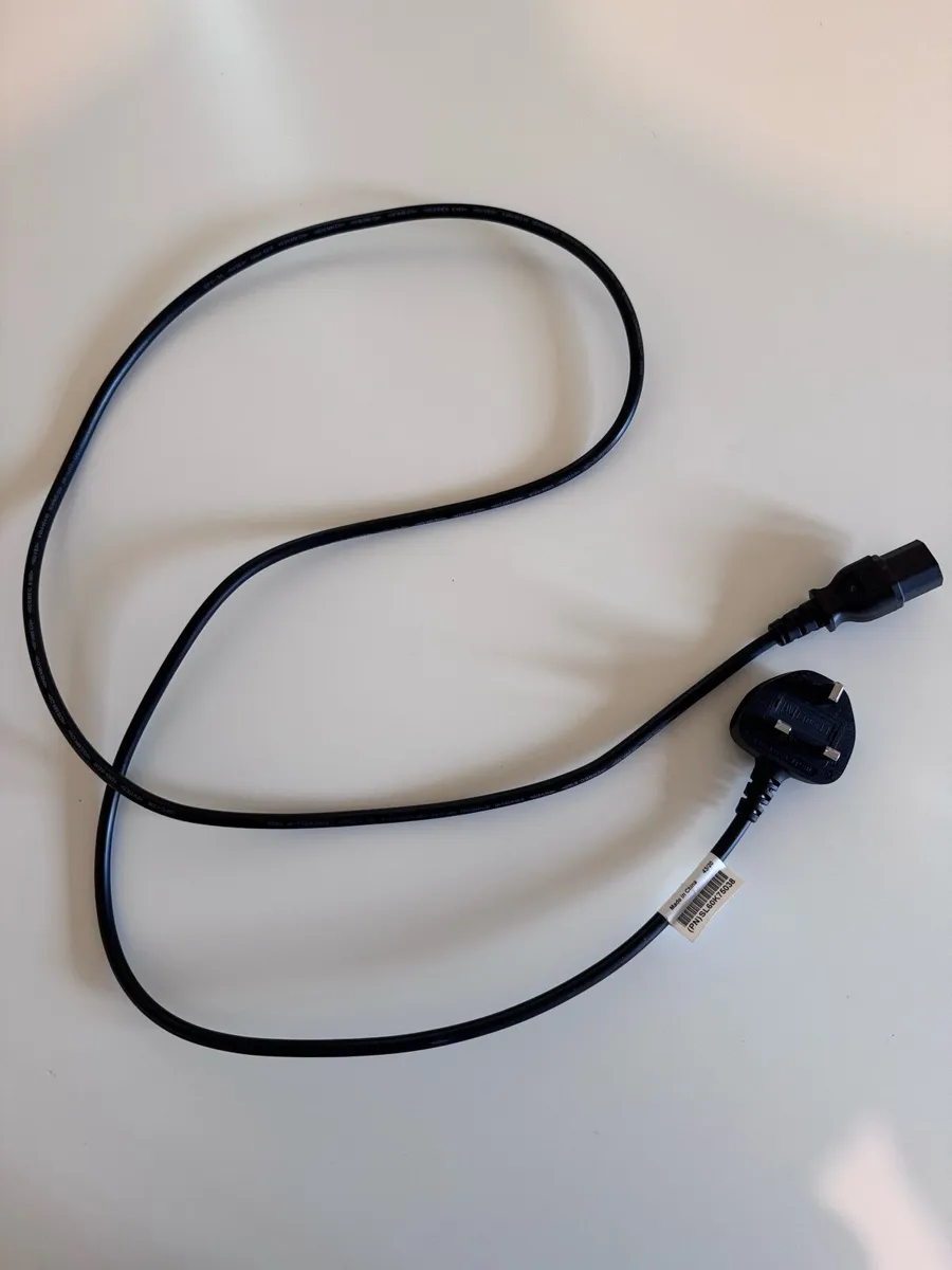 Lenovo ThinkVision T24i-20 24" IPS Monitor - Image 4