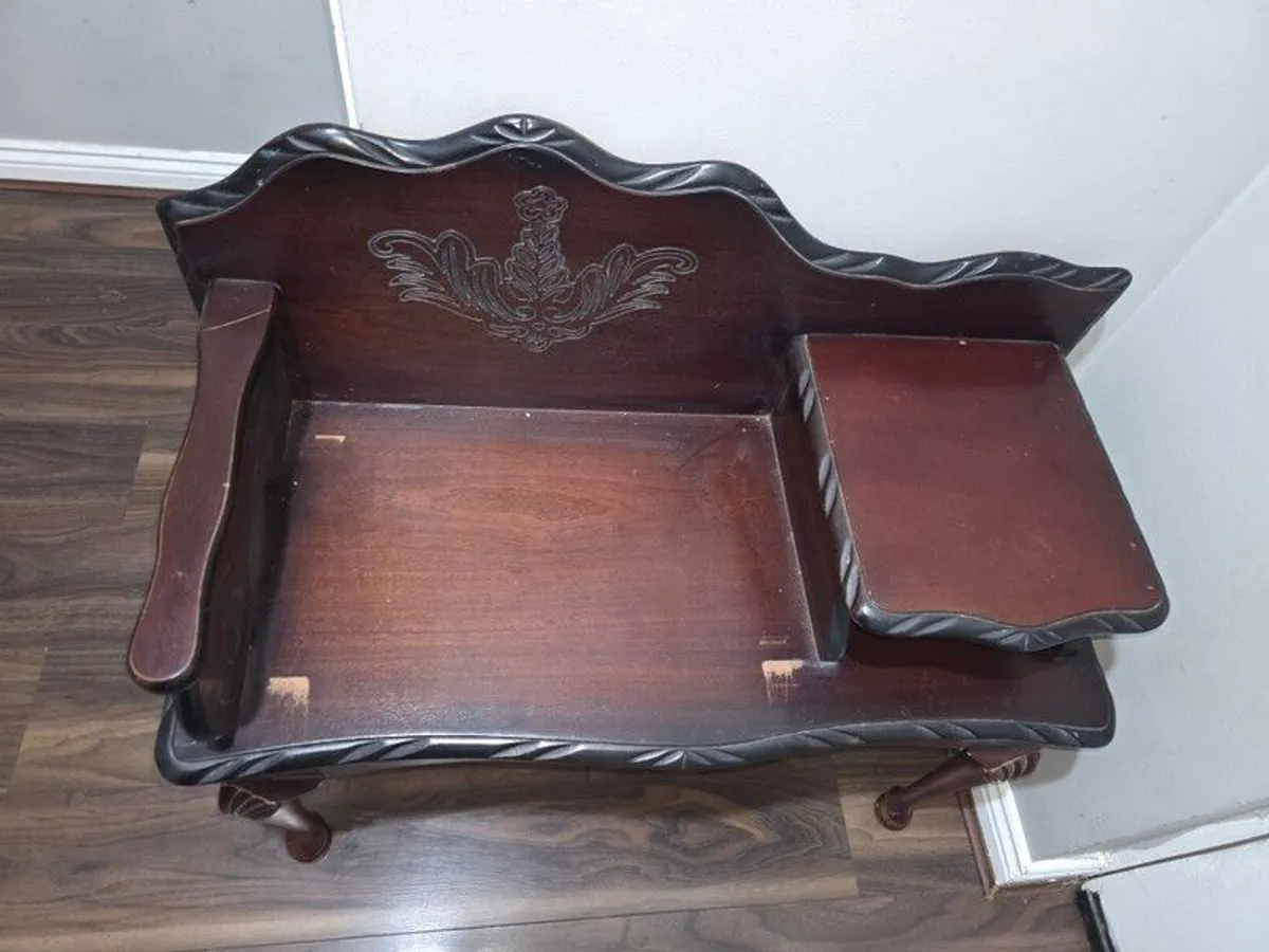 telephone seat - Image 1