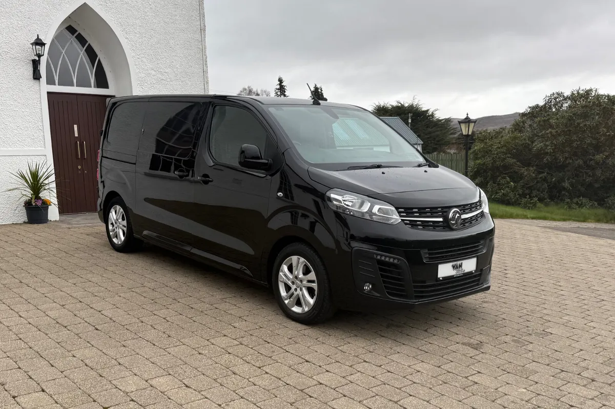 2020 (202Reg) Vauxhall Vivaro Sportive 2700 - Image 1