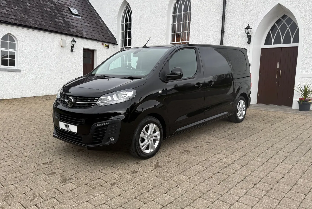 2020 (202Reg) Vauxhall Vivaro Sportive 2700 - Image 3