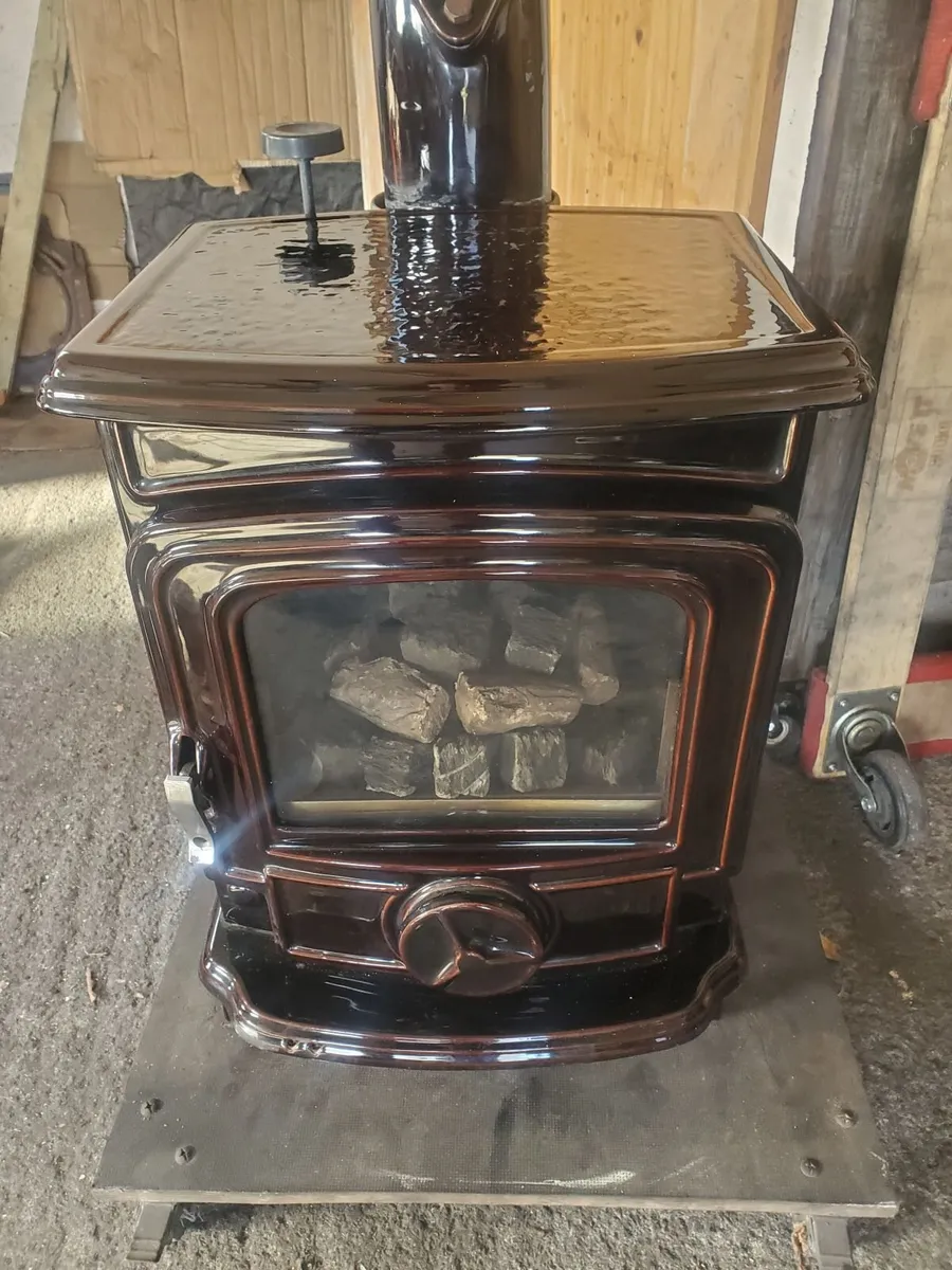 Stanley Oisin 5kw oil stove serviced - Image 2