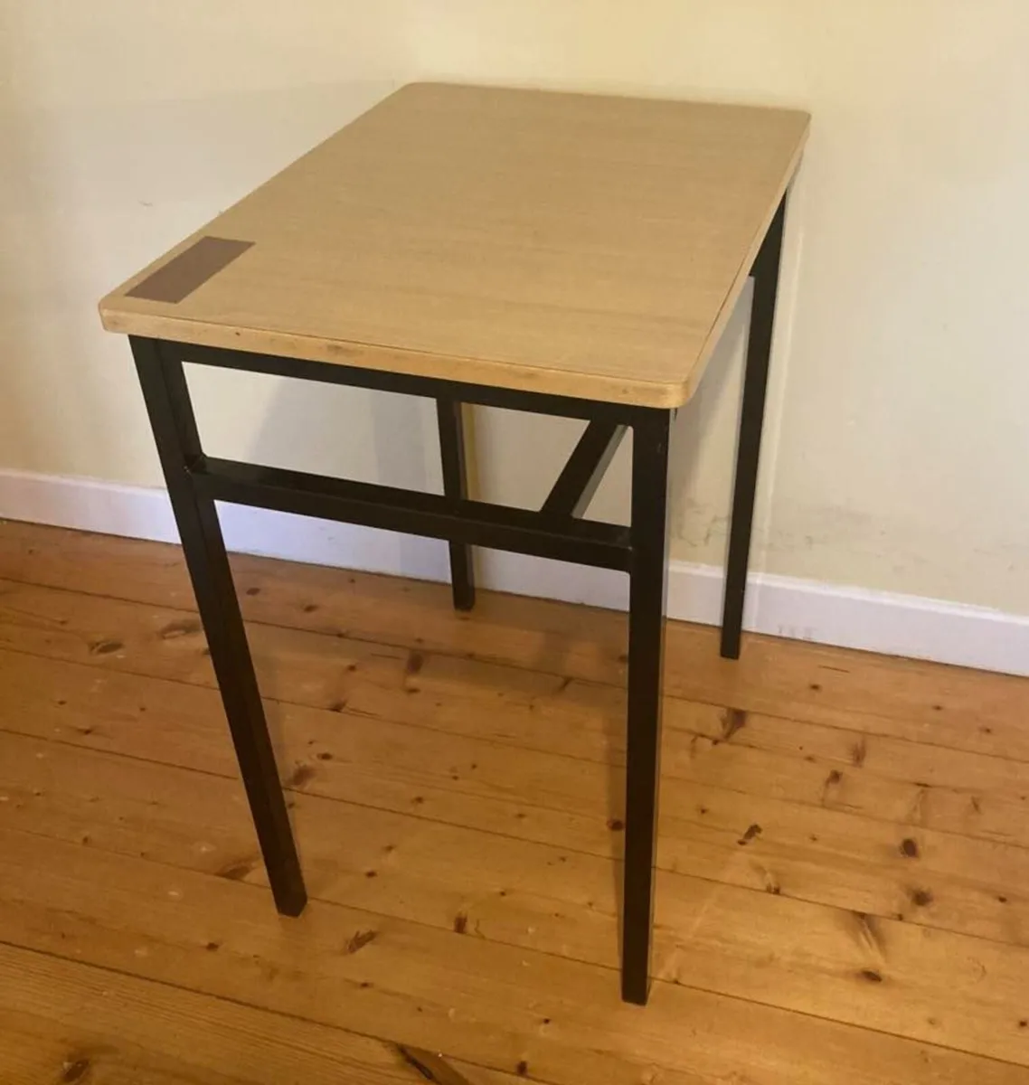Wood & Metal Table – Modern, Sturdy, 60x45cm - Image 3
