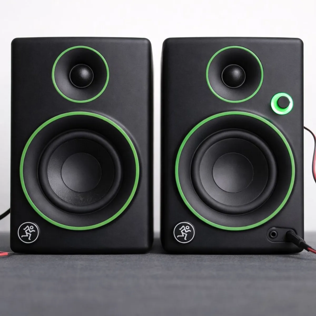 Mackie CR3 Studio Speakers  Pair – Excellent Sound - Image 2