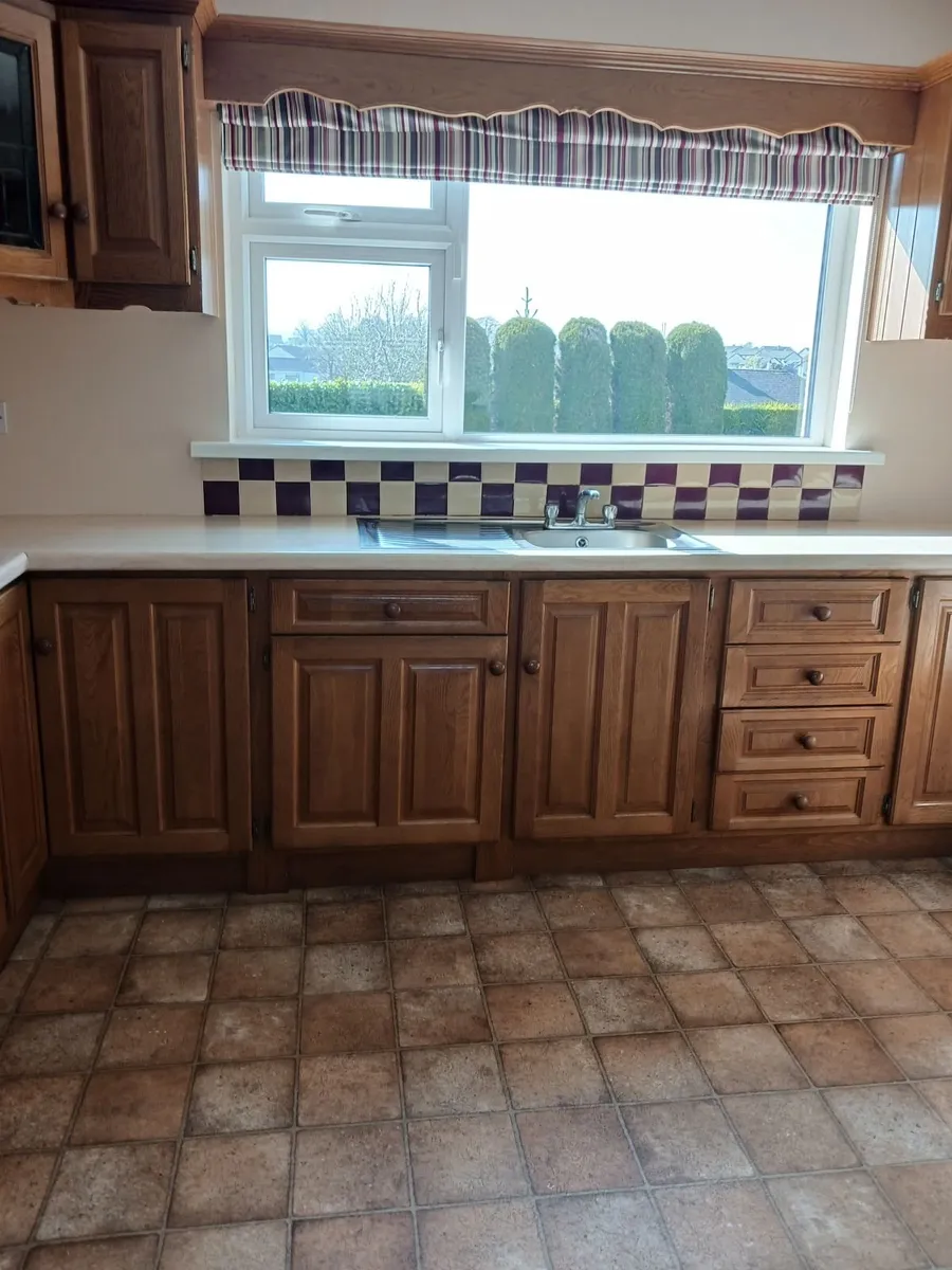 Solid Oak Kitchen - Image 3