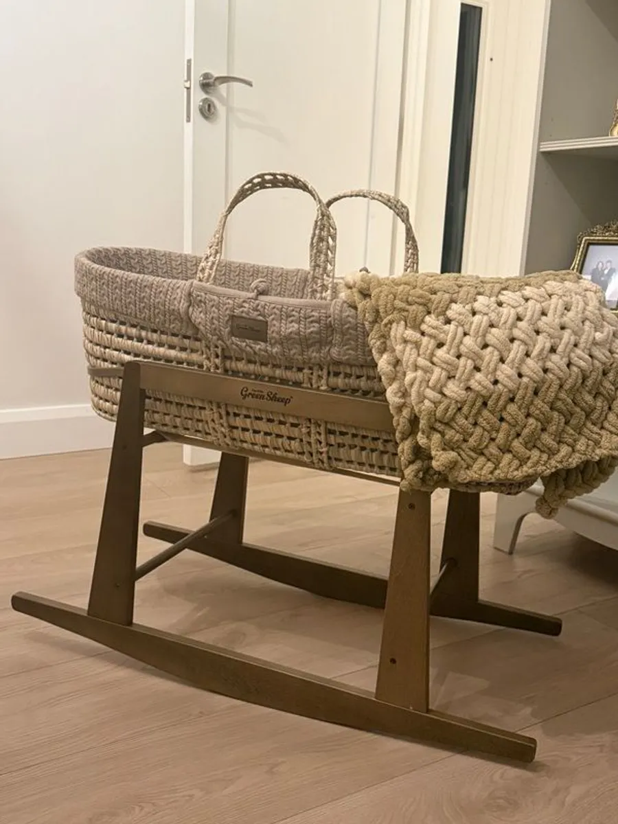 The Little Green Sheep Moses Basket - Image 2