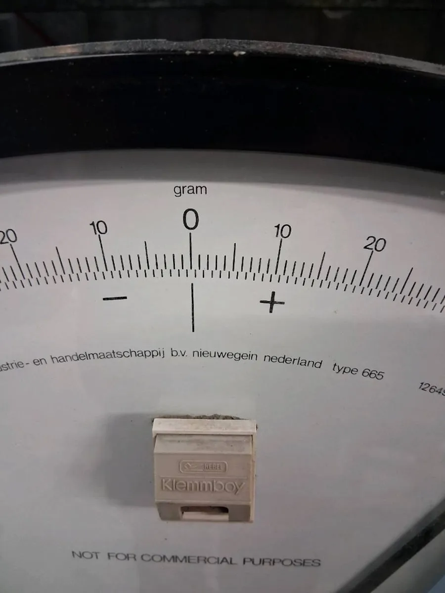 Original glasurit beck weighing scales - Image 2