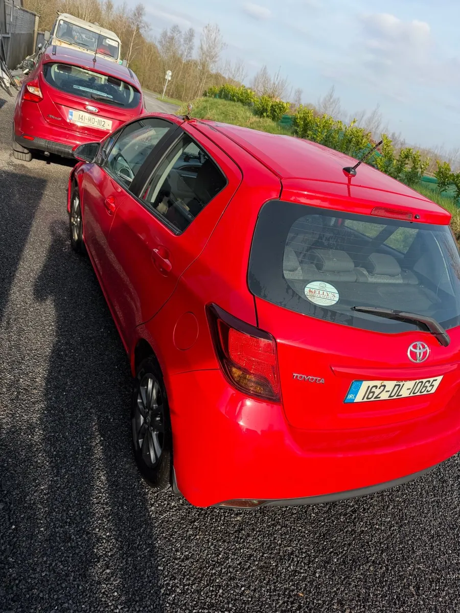 Toyota Yaris - Image 3
