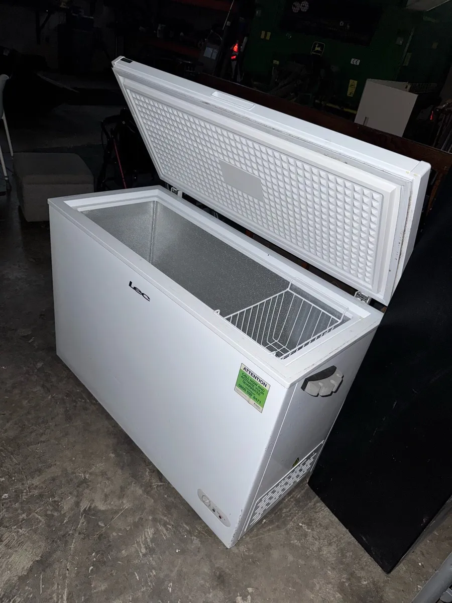 Large Deep Chest Freezer - Image 1