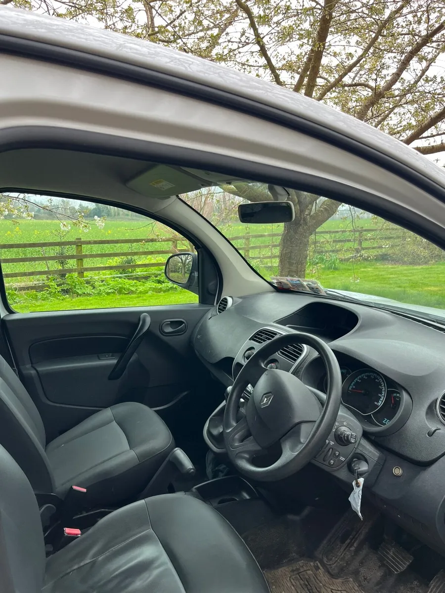 Renault Kangoo 2020 - Image 2