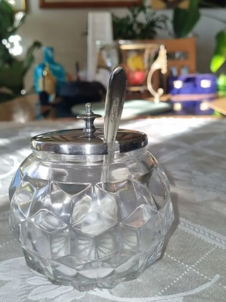 Vintage sugar bowl Yeoman Plate E.P.N.S. - Image 2