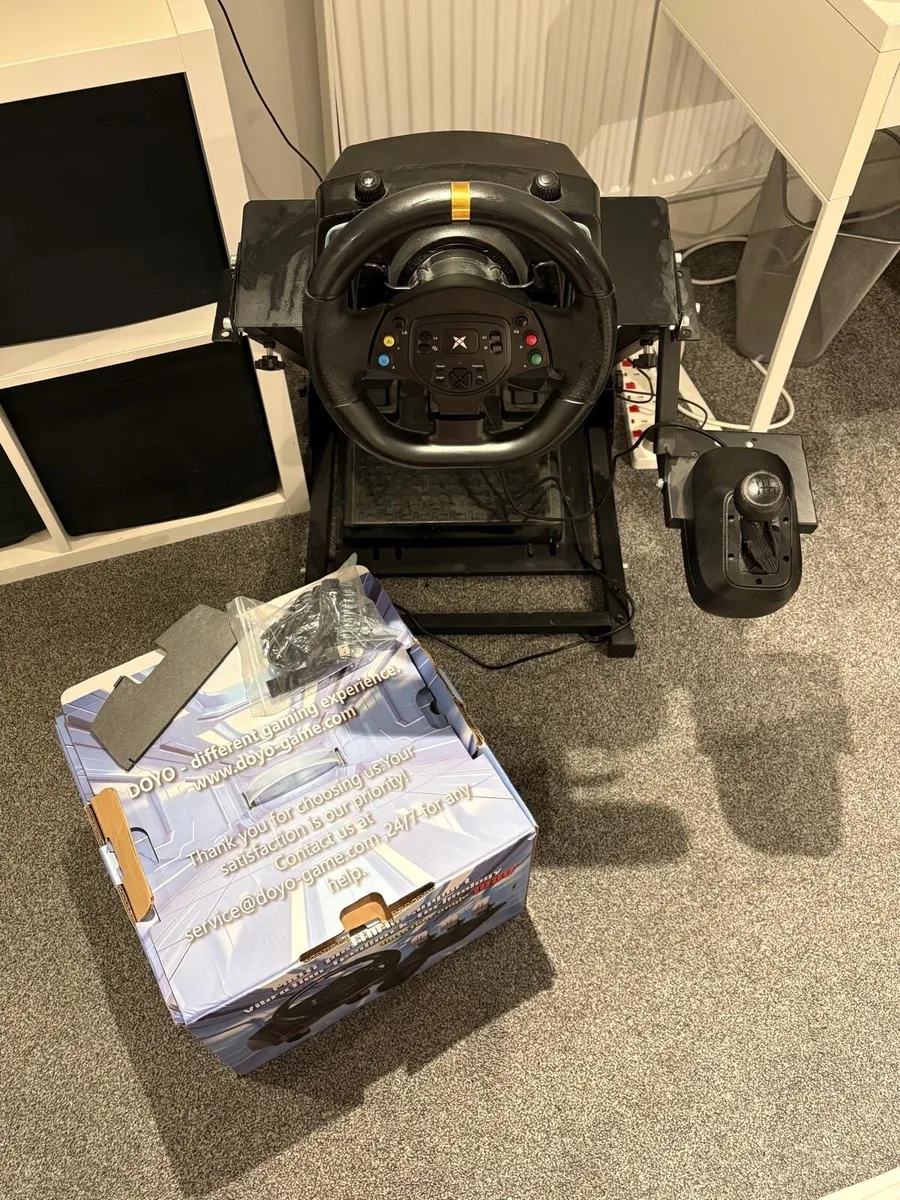 Gaming steering wheel, gear stick,stand and pedals - Image 1