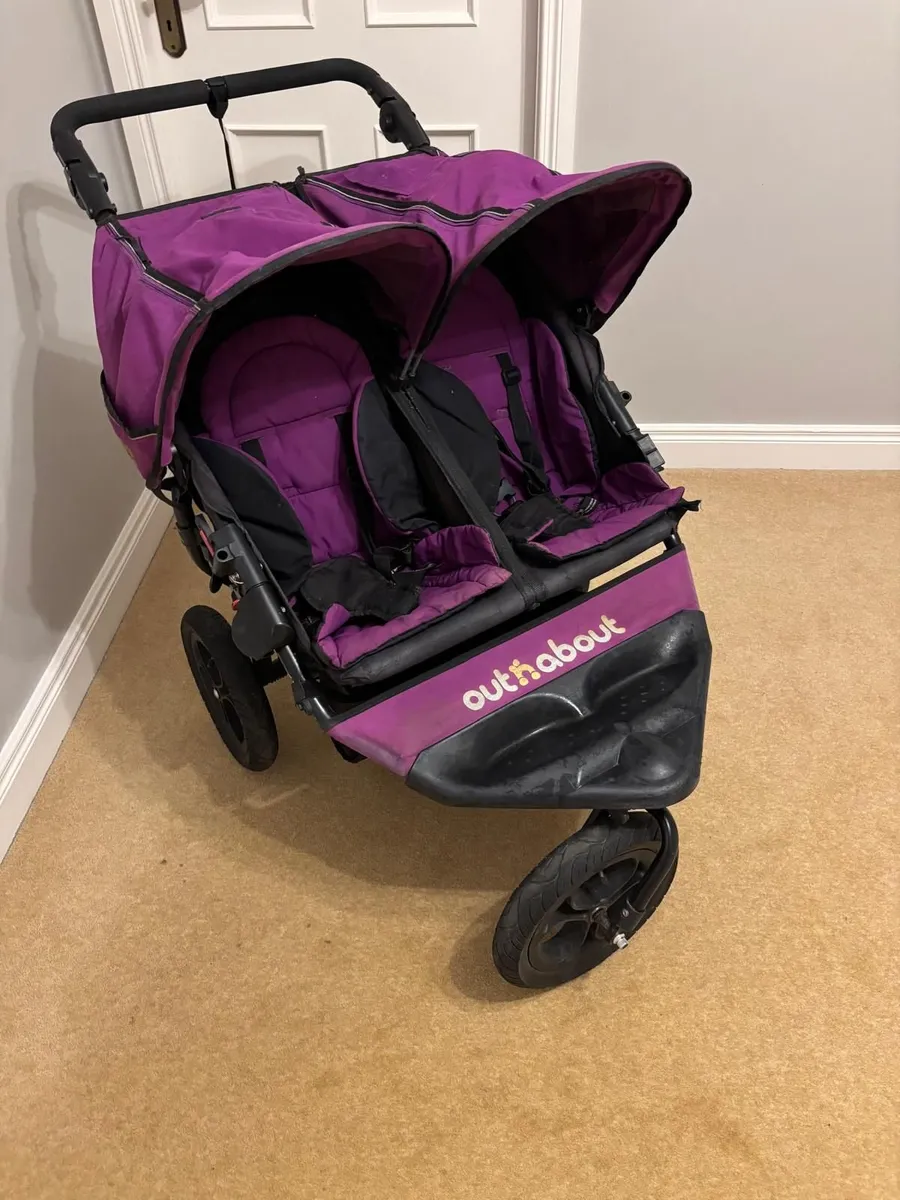 Out N About double buggy - Image 1