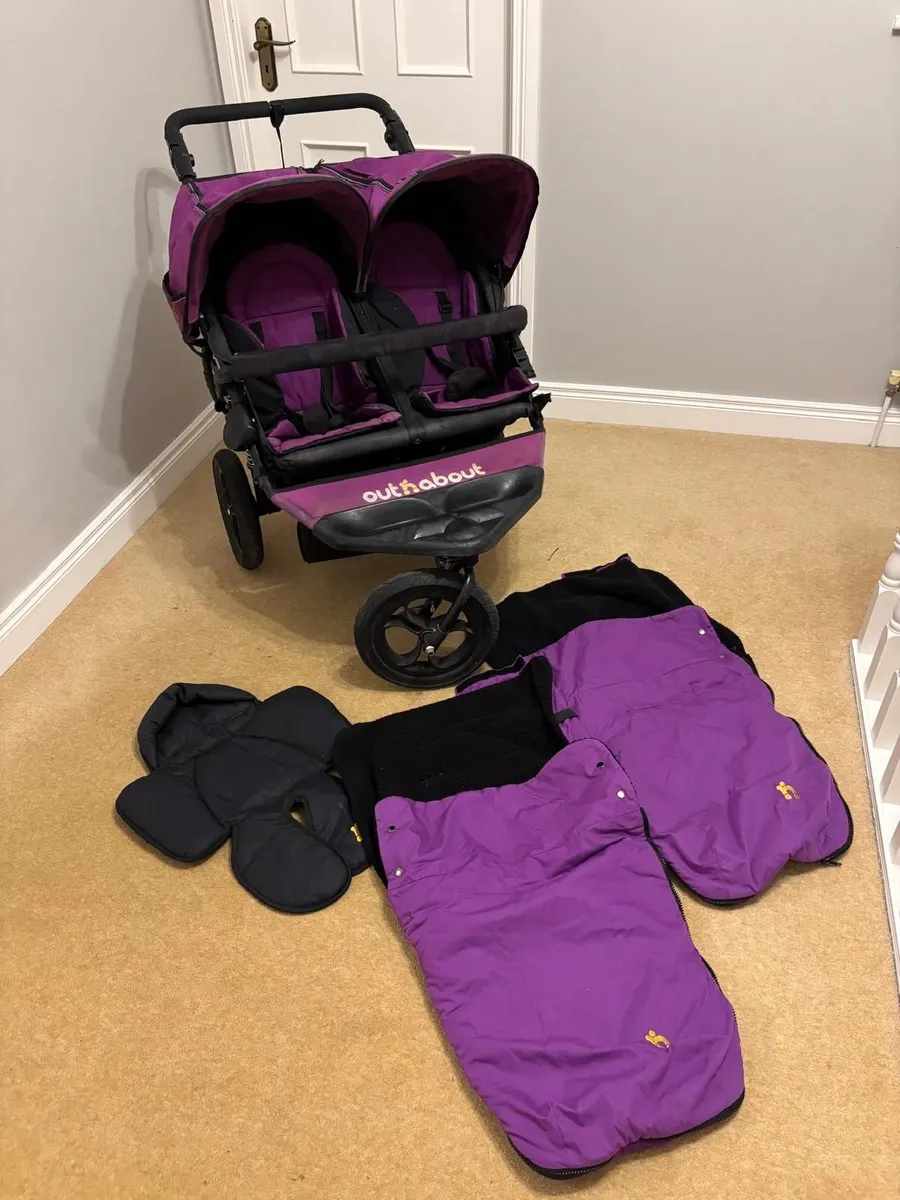 Out N About double buggy - Image 2