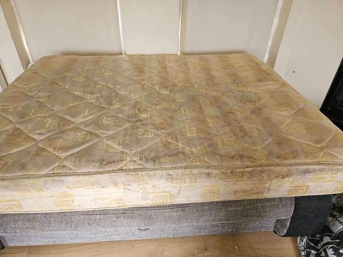 mattress - Image 2