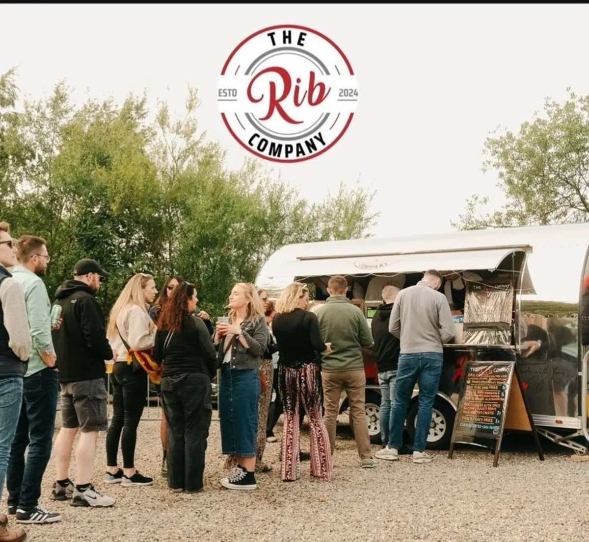An Airstream style food trailer - Image 3