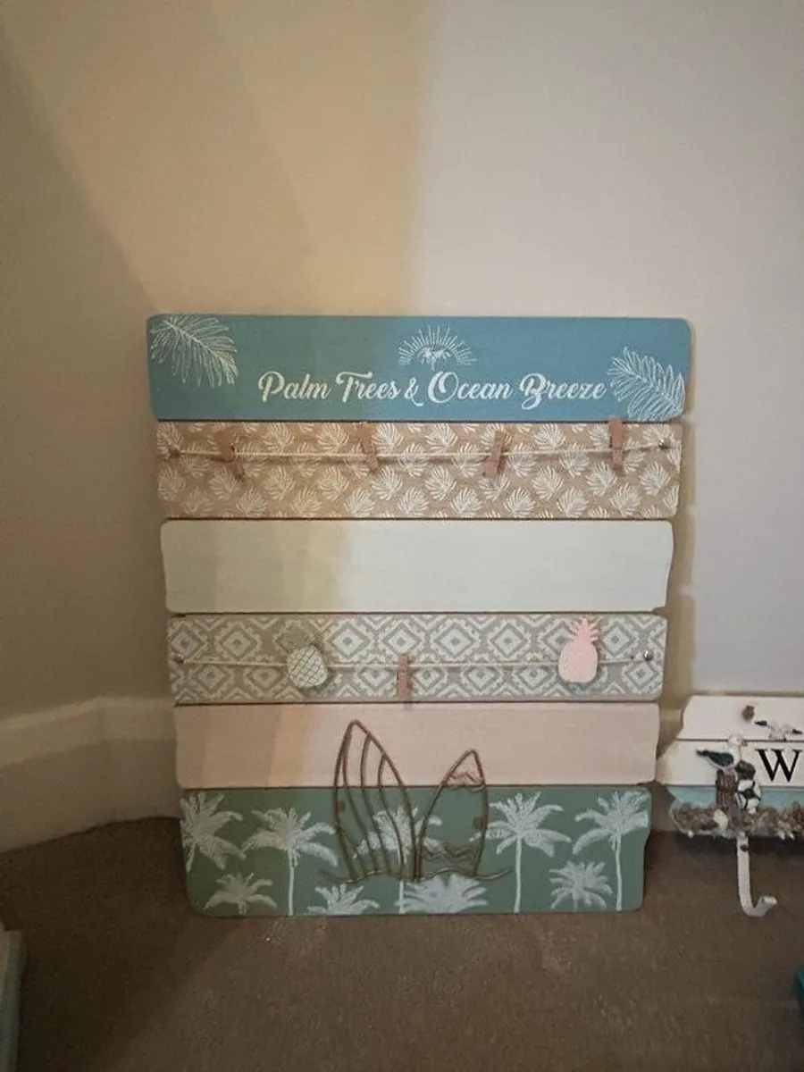 Shelving, duvets, curtains for a blue coastal themed bedroom - Image 4