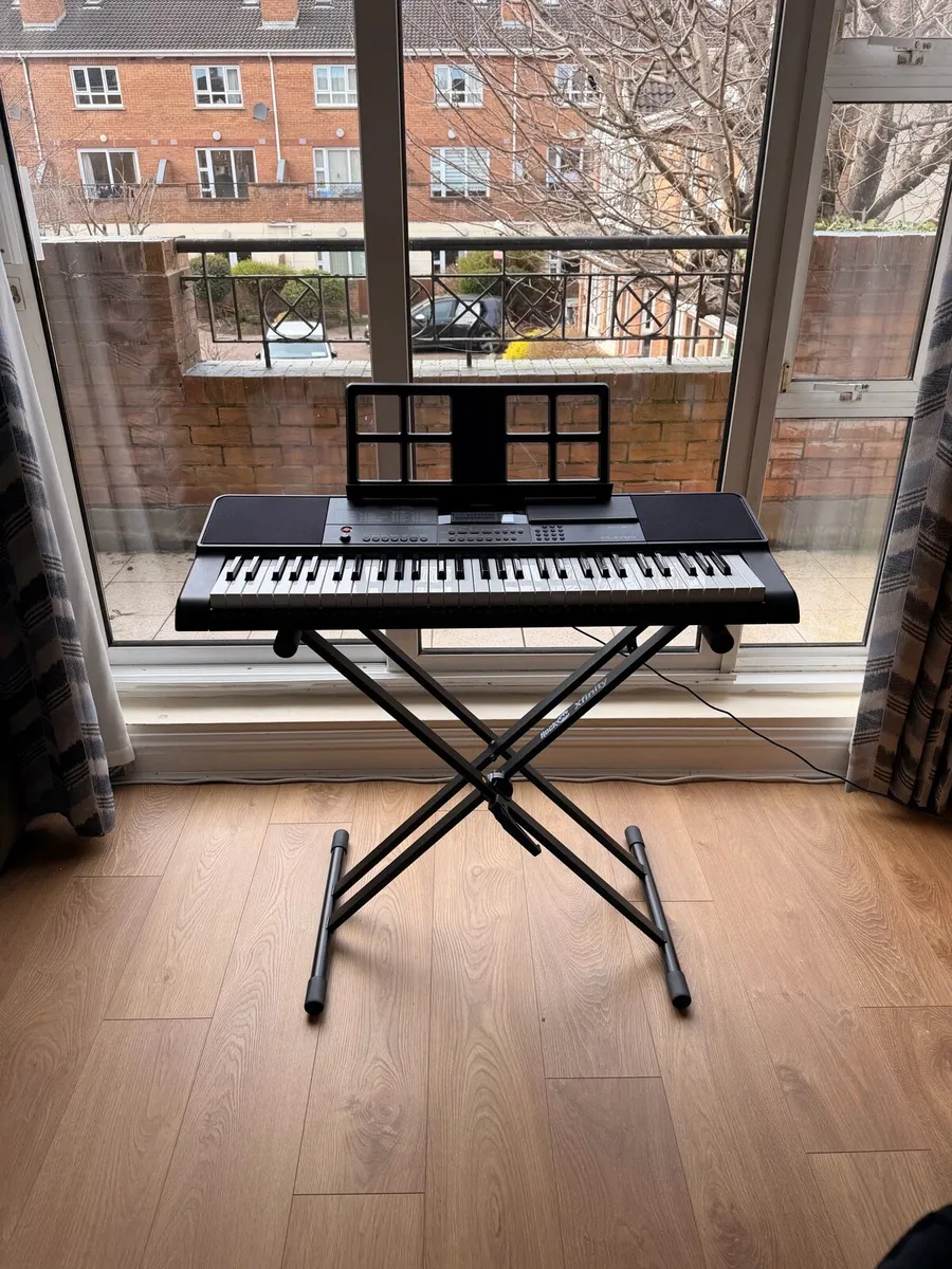 Casio CT-X700 Digital Keyboard – Like New, Boxed - Image 4