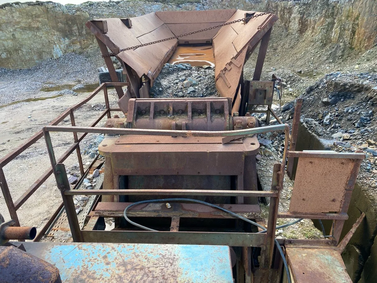 Jaw Crusher Brow Lenox - Image 3