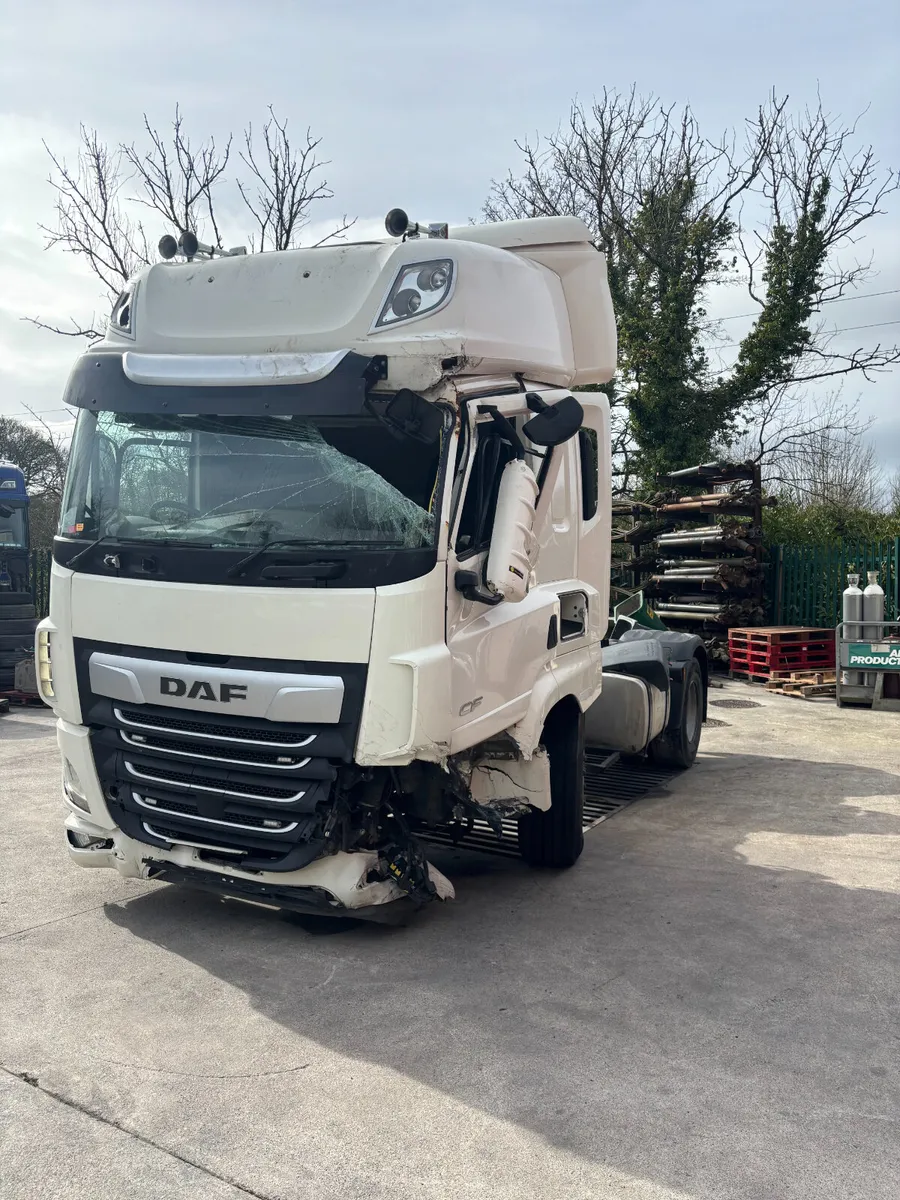 2022 DAF CF480 FOR BREAKING - Image 2