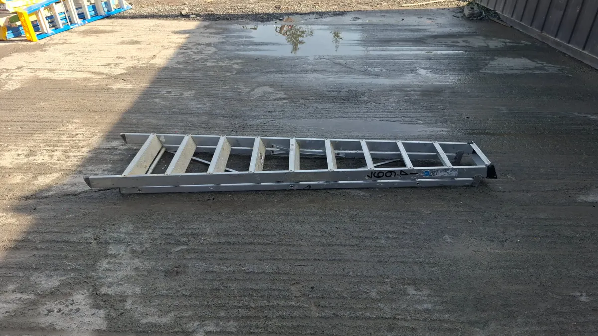 10 Tread Aluminium Step Ladder – Heavy Duty Trade - Image 4