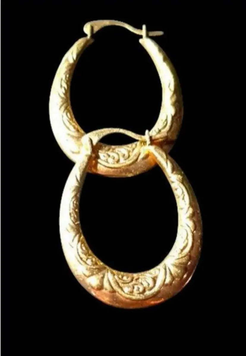 Vintage Hallmarked 9ct Gold Earrings - Image 1