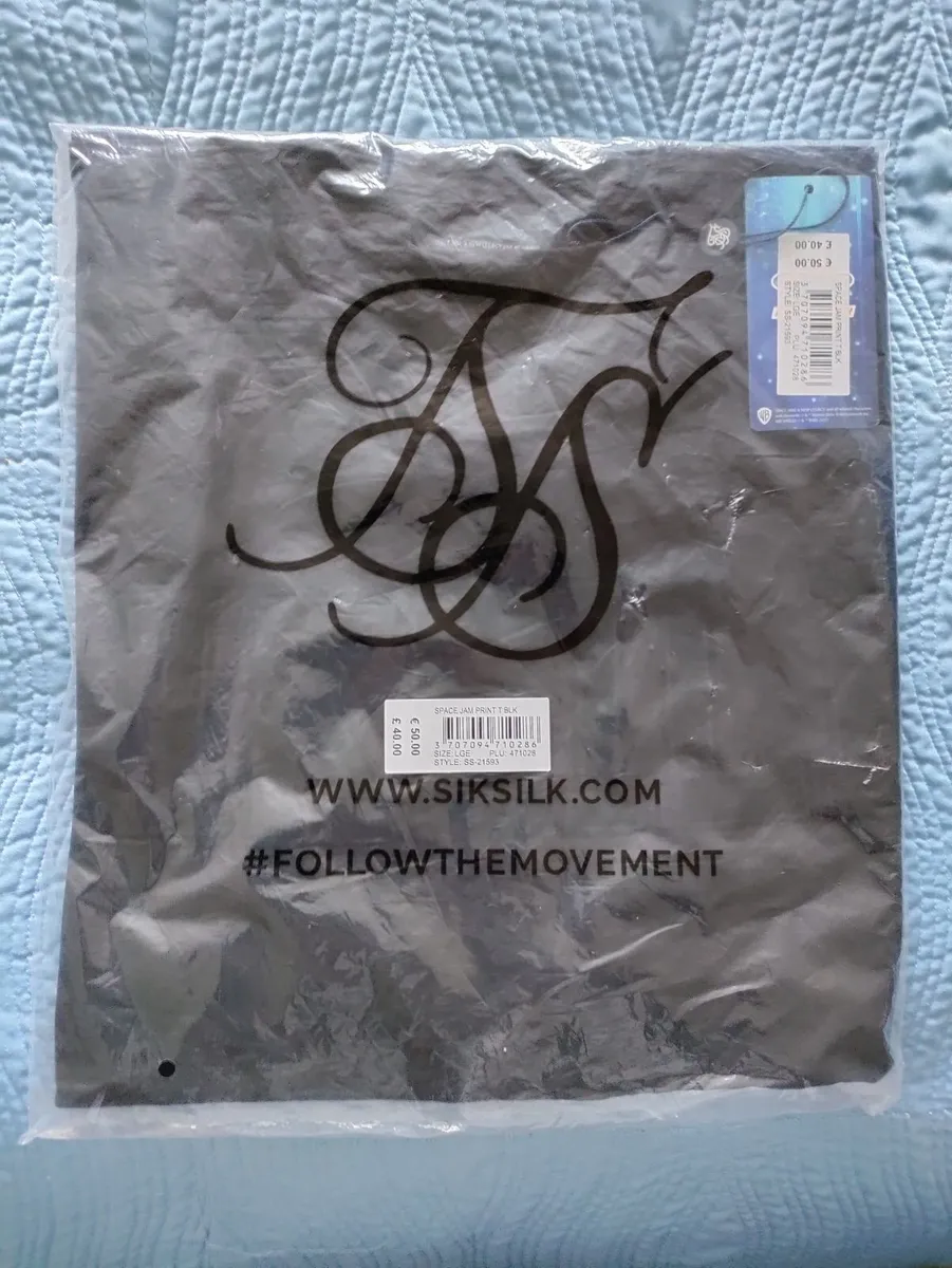 SikSilk Space Jam 2 shirt L New - Image 4