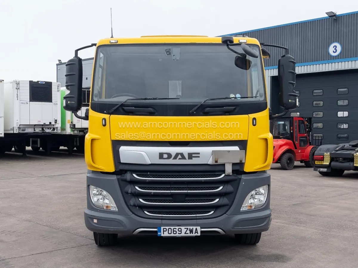 2019 DAF CF 410 FUEL TANKER - Image 2