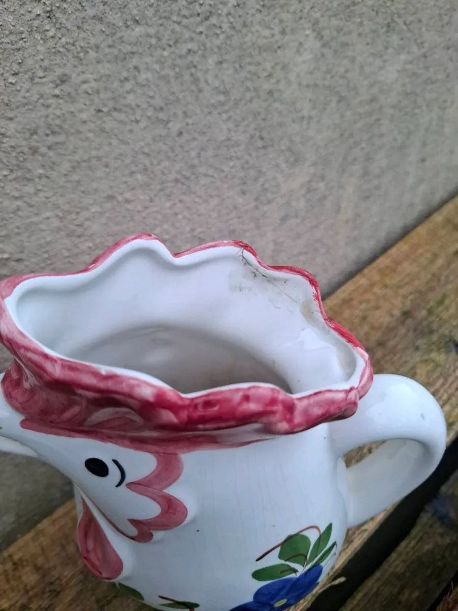 Chicken pitcher with damage - Image 2
