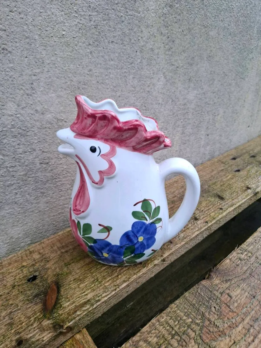 Chicken pitcher with damage - Image 1