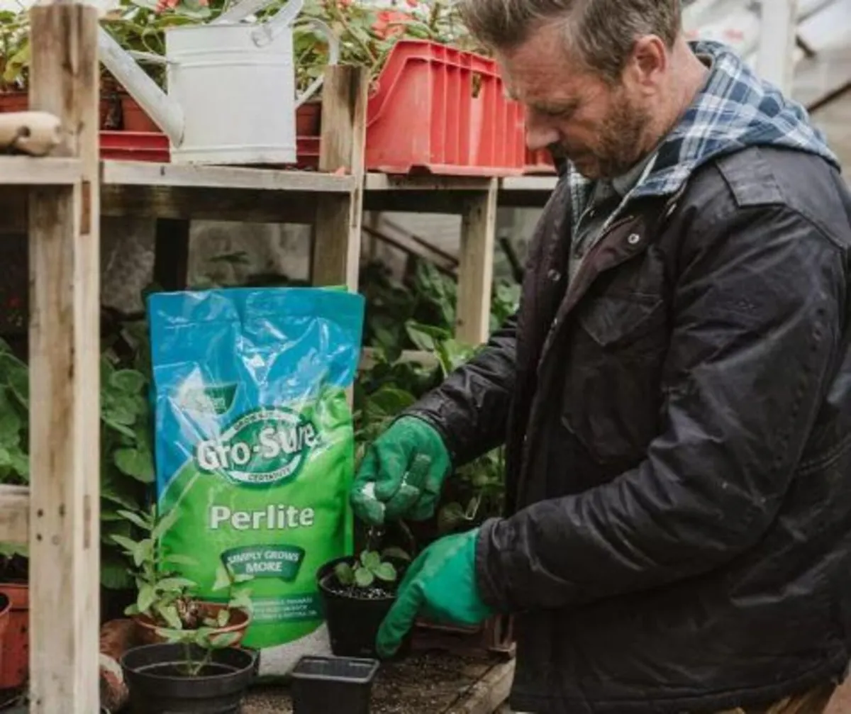 Gro-Sure Perlite 10L - Image 2