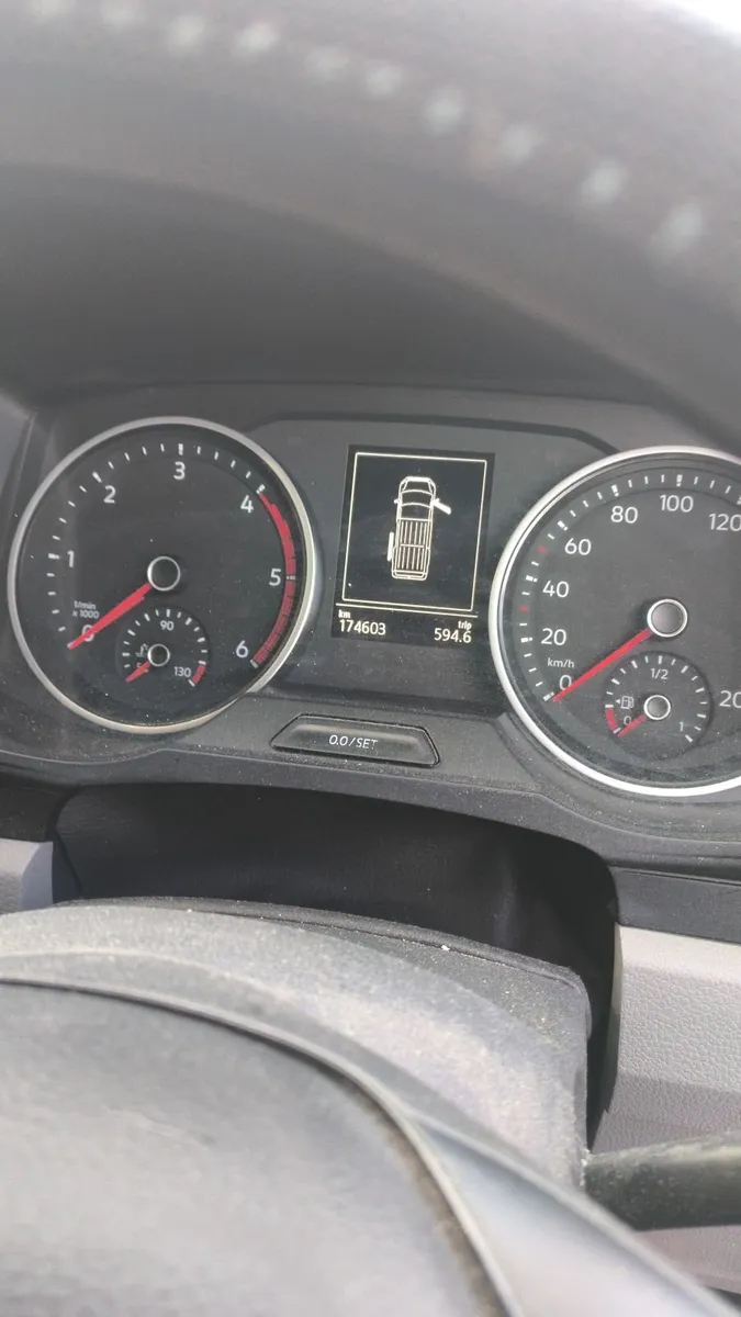 Volkswagen Crafter 2019 - Image 2